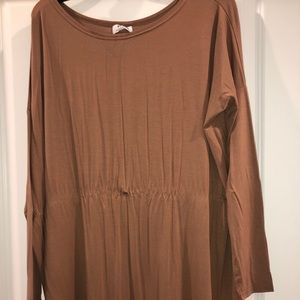 brown piko dress